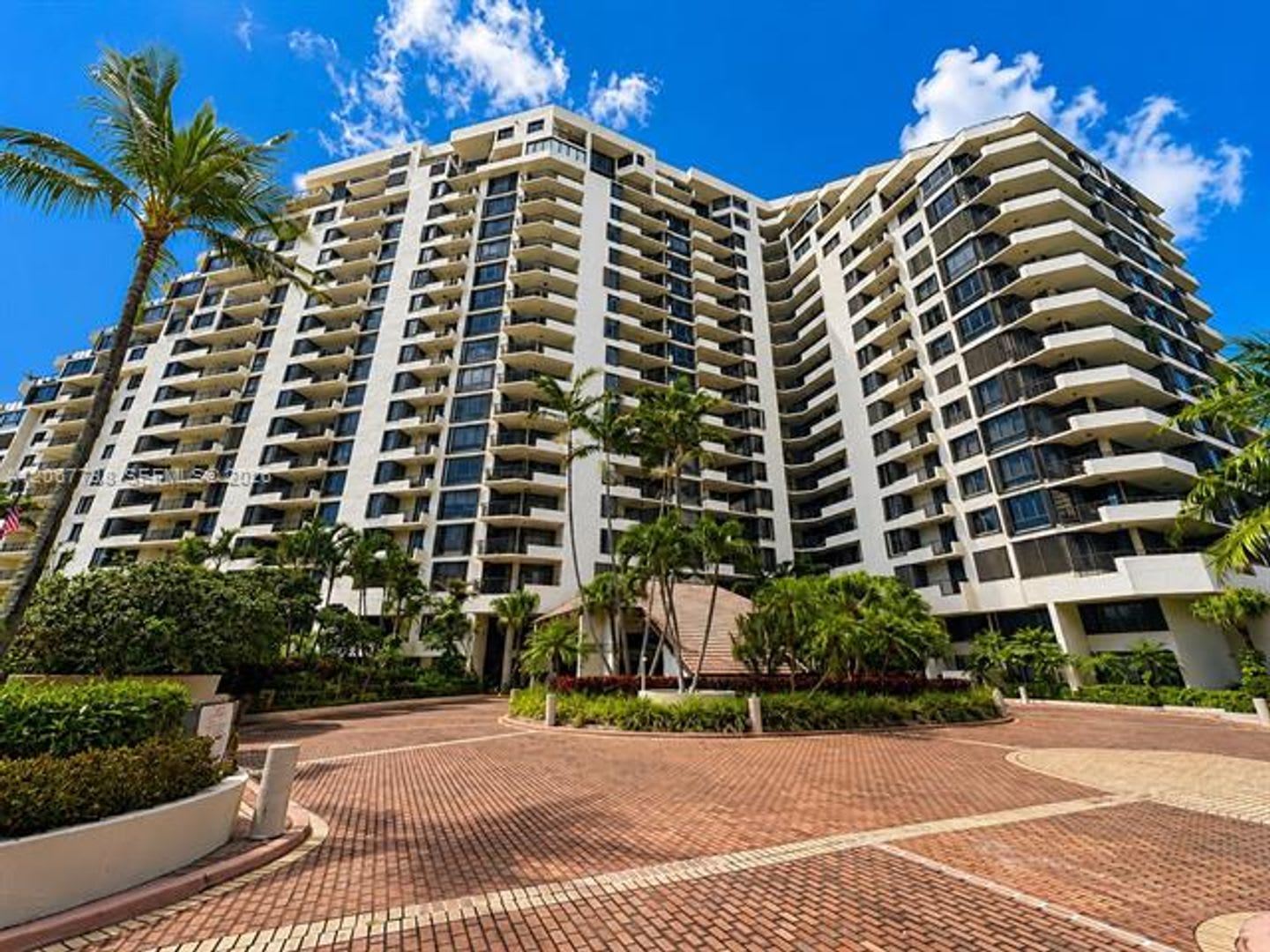 520 Brickell Key Dr cu-A1710, Miami, FL 33131 – photo 2