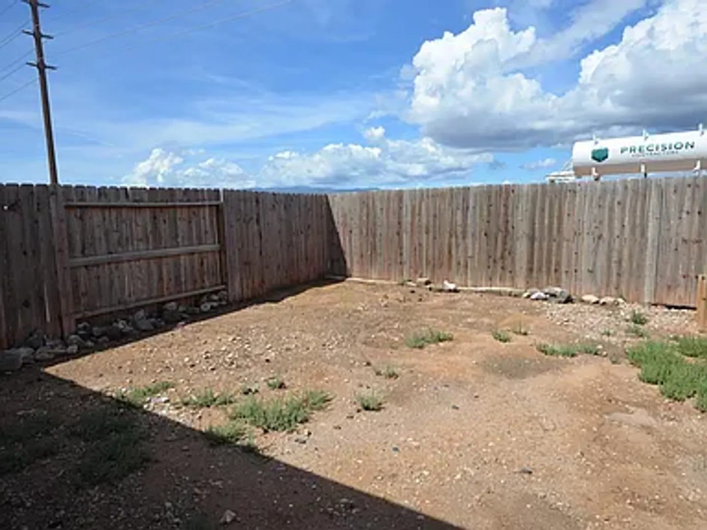Single level Twinhome! – photo 2