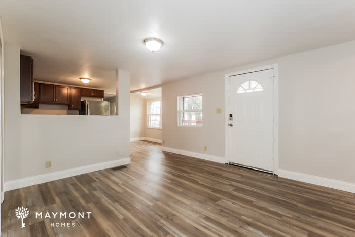 8618 North 20th Street – photo 4