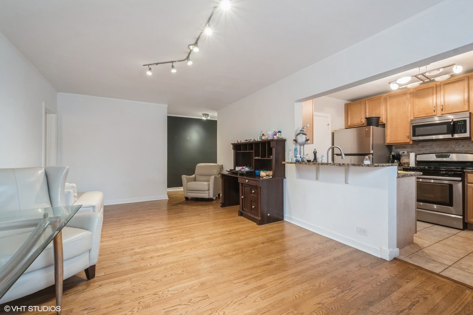 1224 W Chase Avenue – photo 3