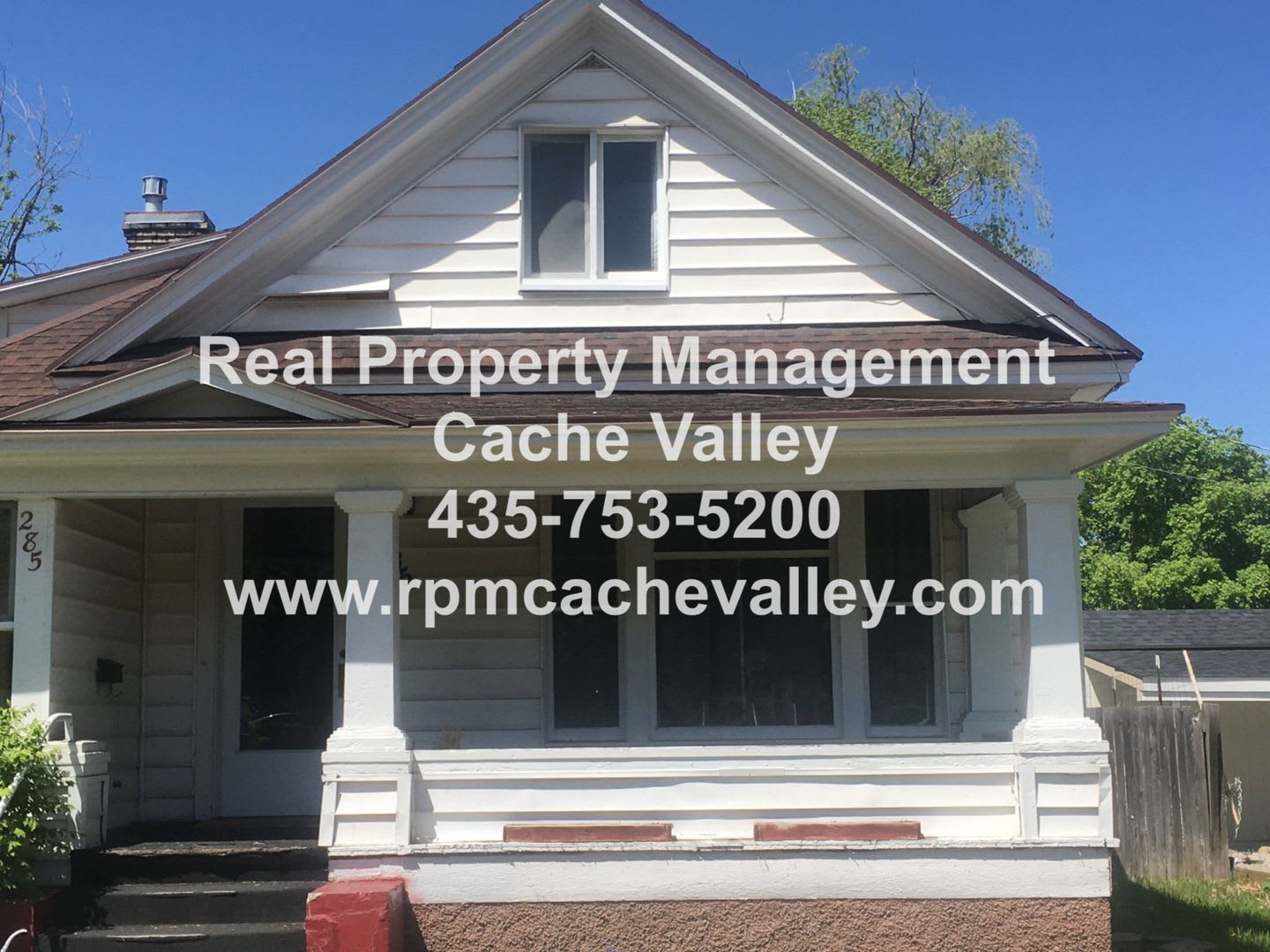 Charming 4 bedroom house. Available in September! pet friendly! – photo 5