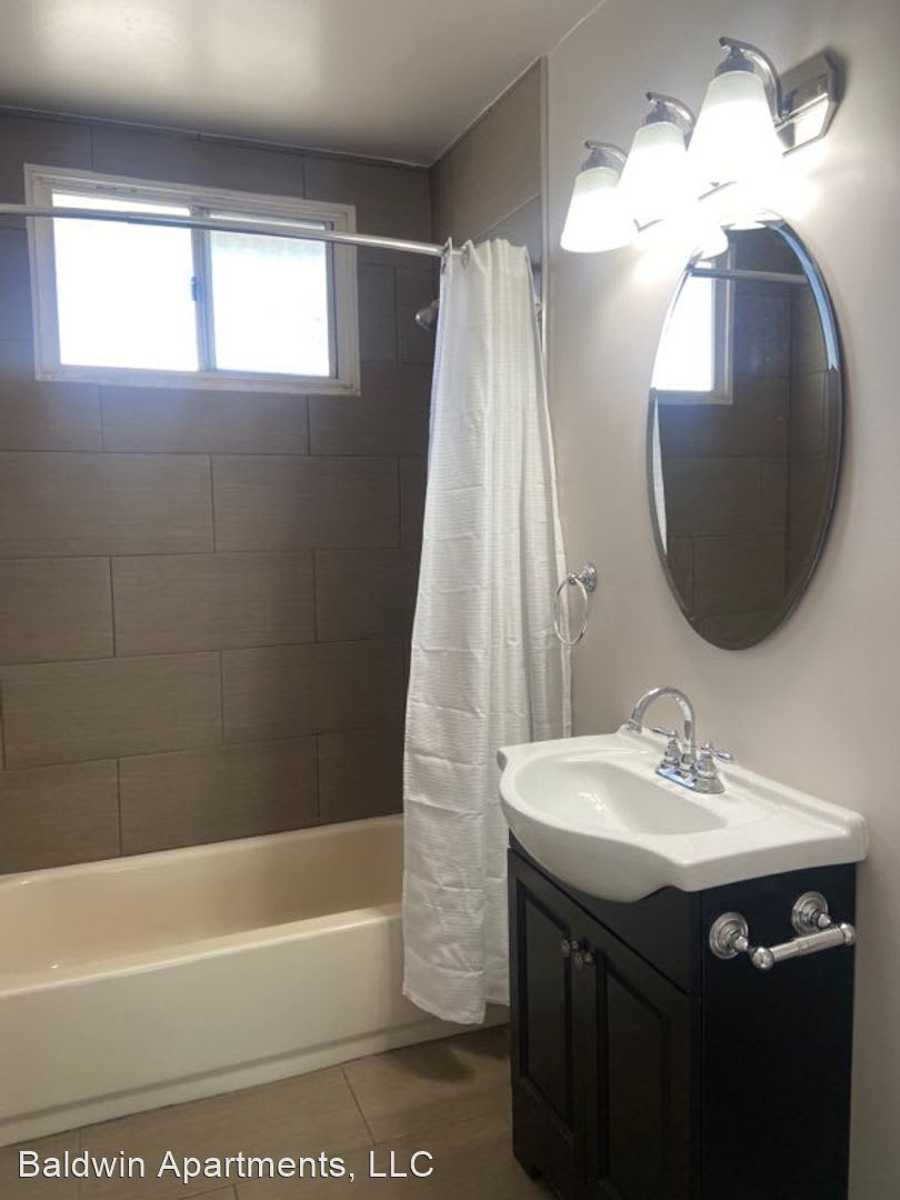 Baldwin Hills Residences – photo 1