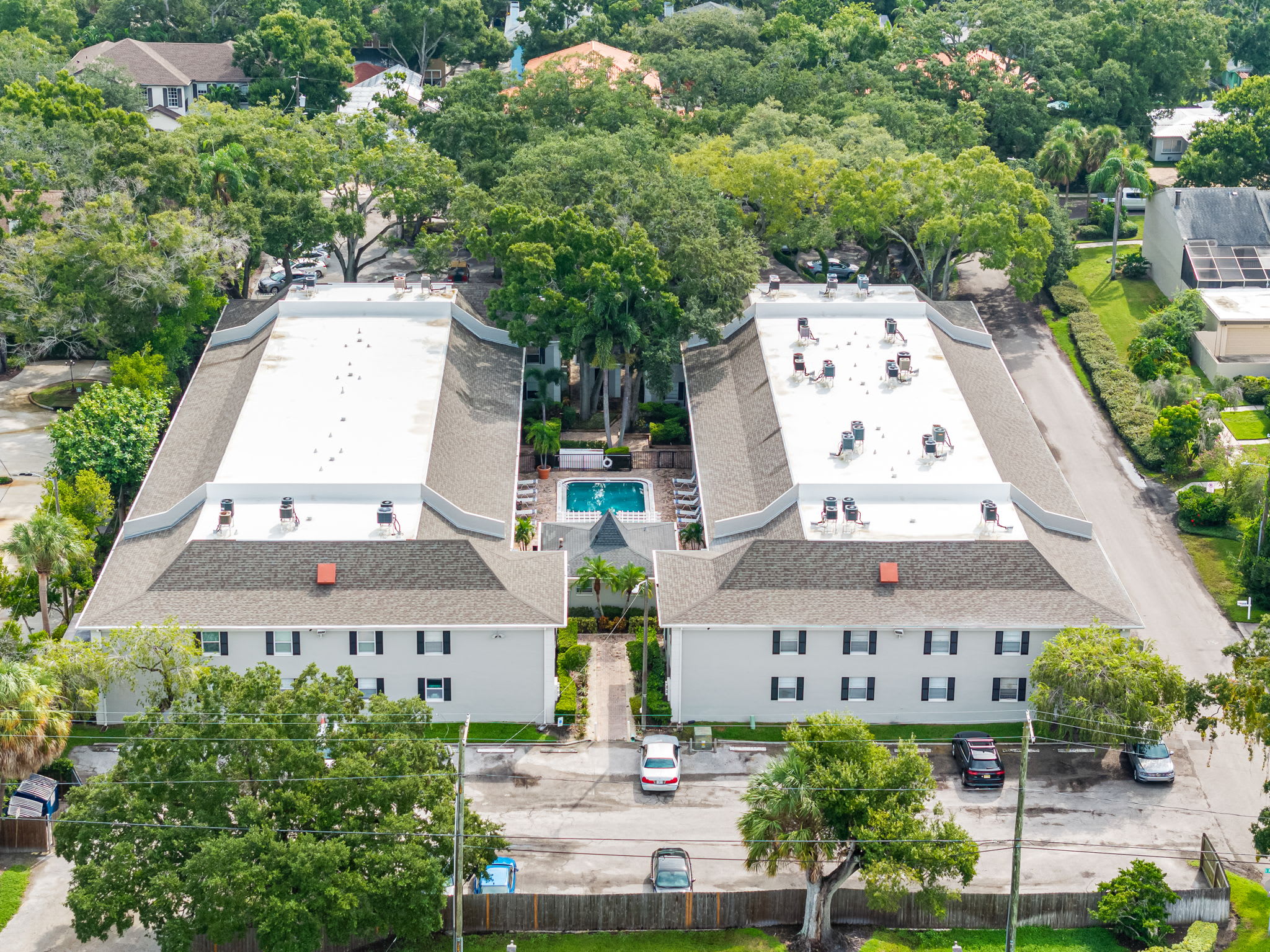 5221 Bayshore Blvd – photo 3