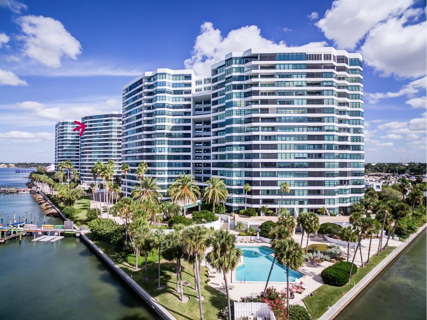 988 Blvd Of The Arts # QT370819SR – photo 2