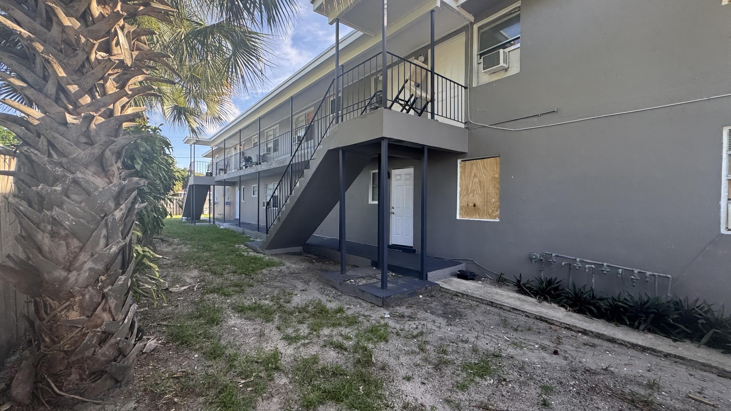 1025 13Th Street – photo 3