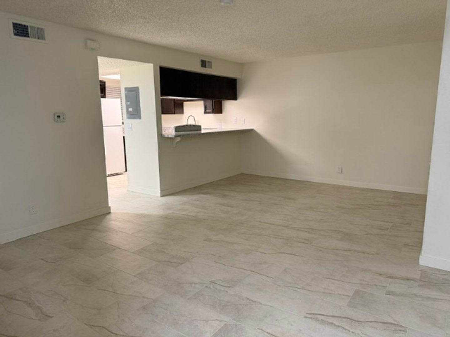 BEAUTIFUL 2STORY – photo 1