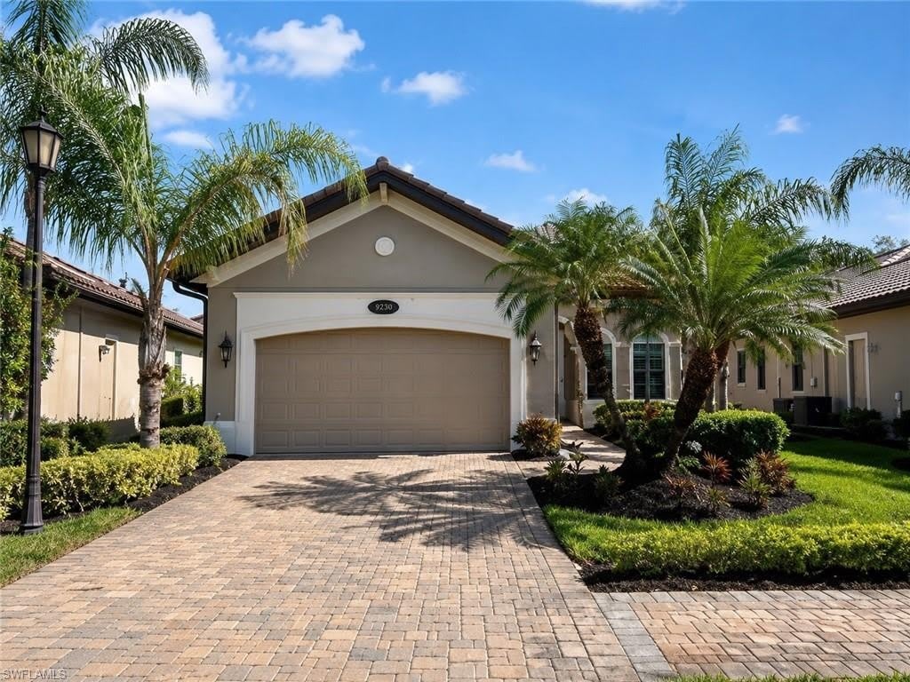 6574 Amarone Ln – photo 2