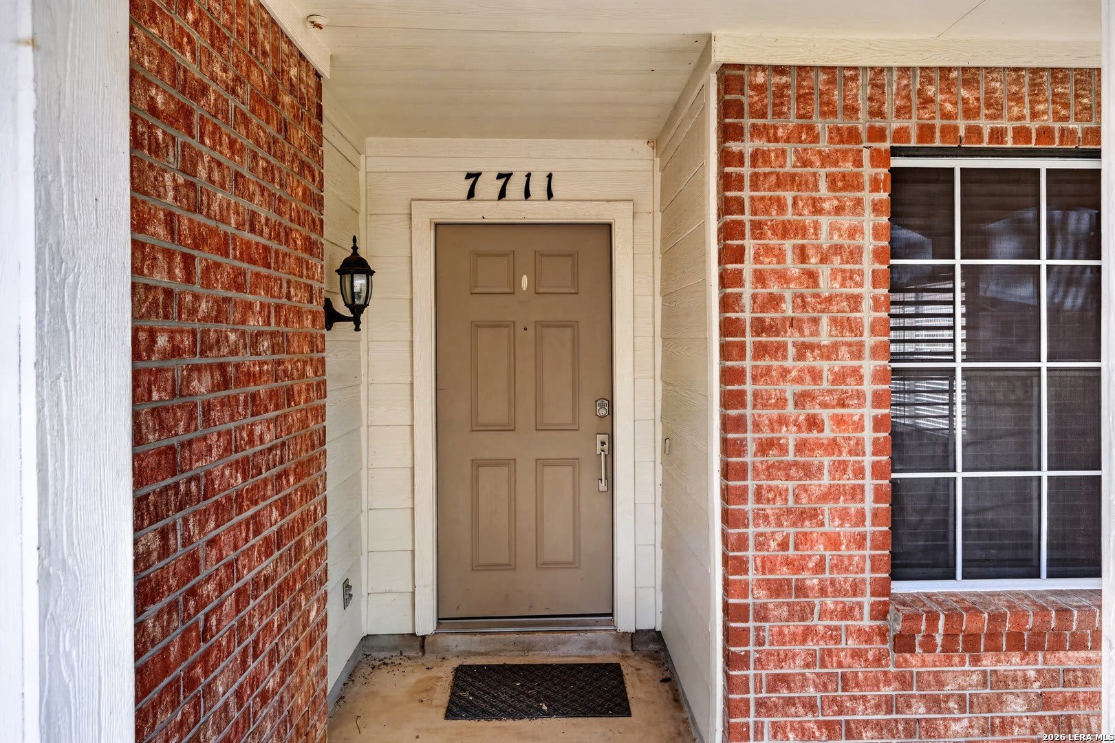 7711 Parkwood – photo 4