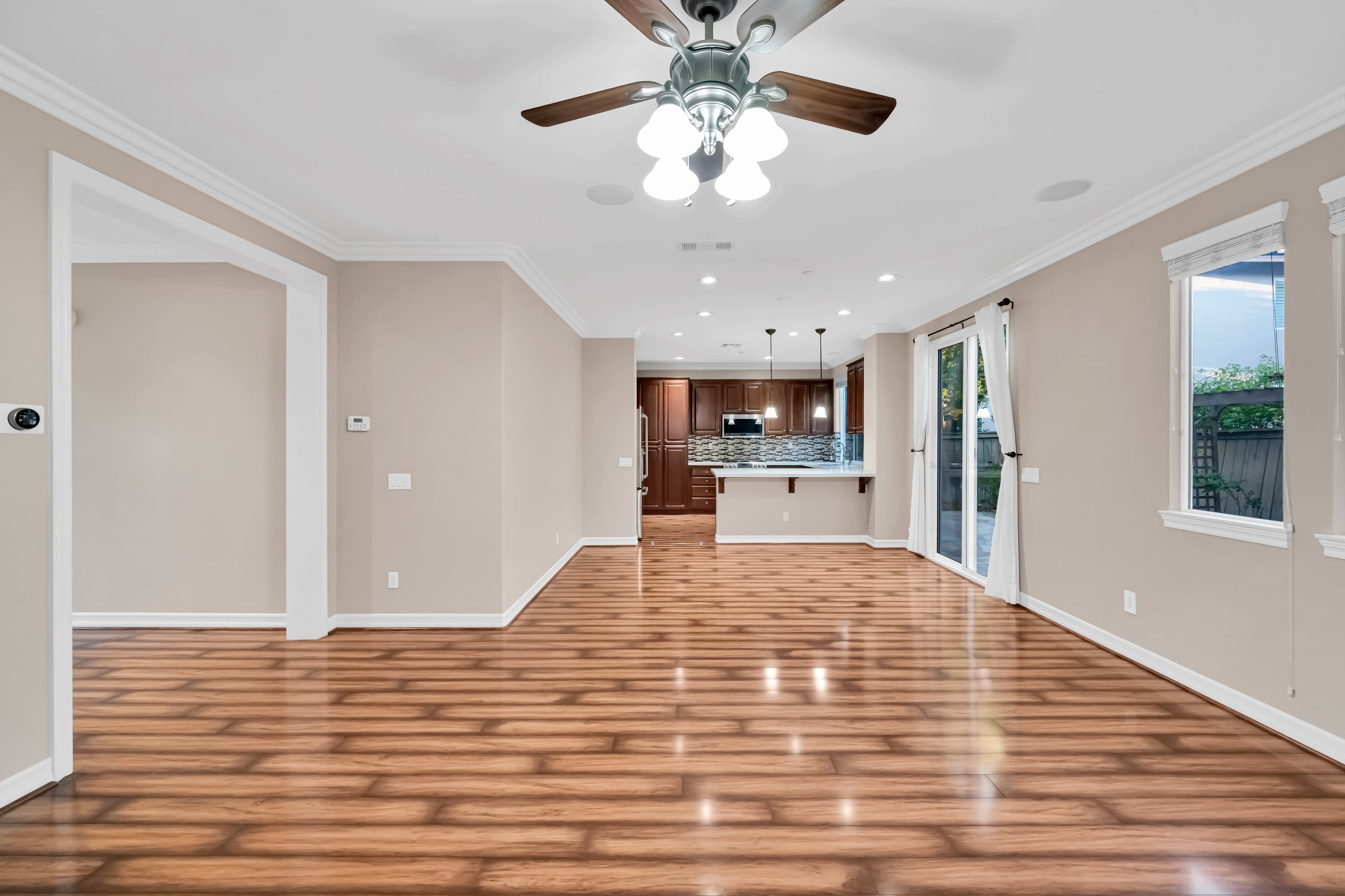 10509 Hollingsworth Way – photo 4