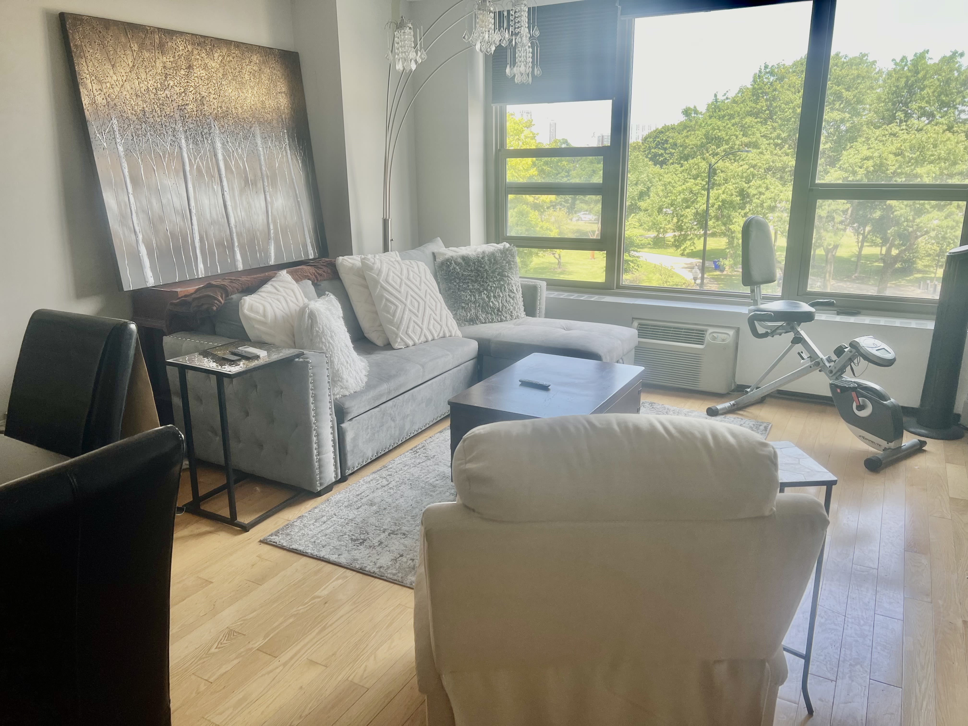 1550 North Lake Shore Drive – photo 2