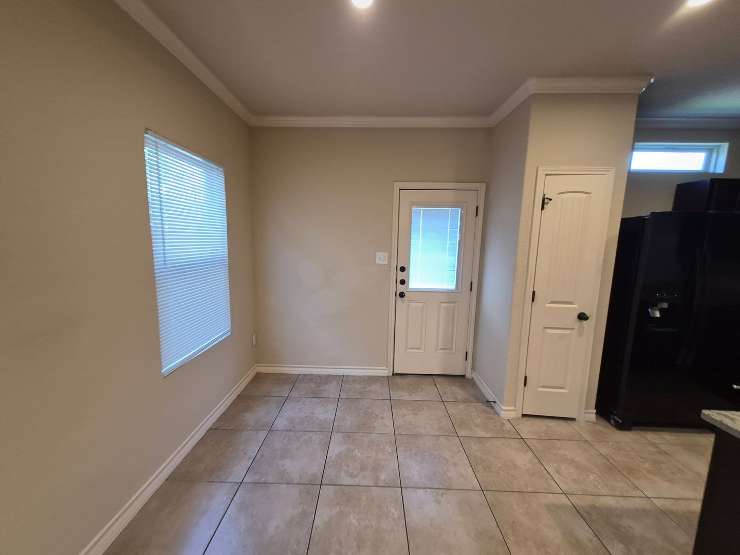 6850 Lakeview Dr 101 San Antonio Tx 78244 – photo 5