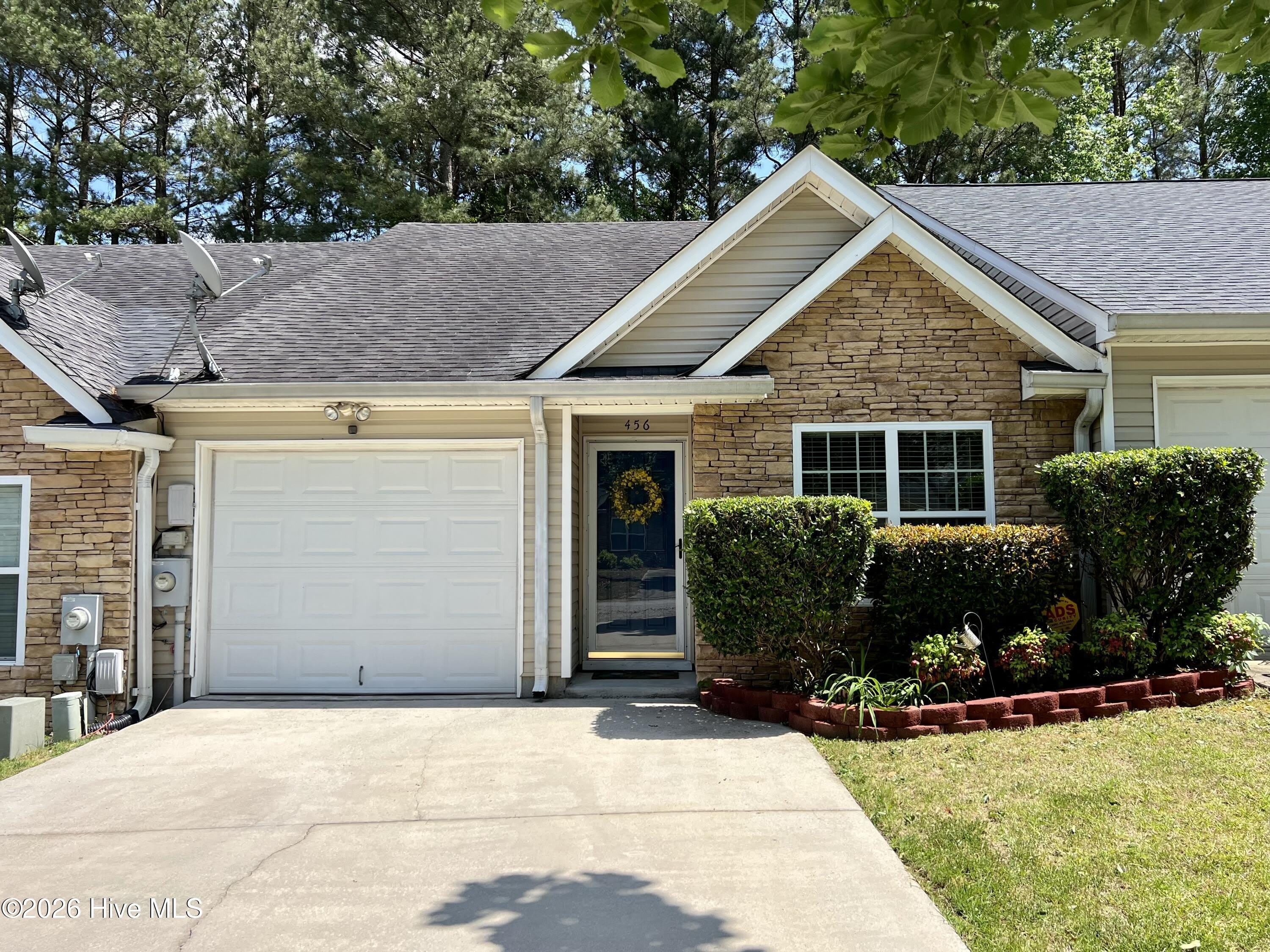 456 Northrop Place – photo 1