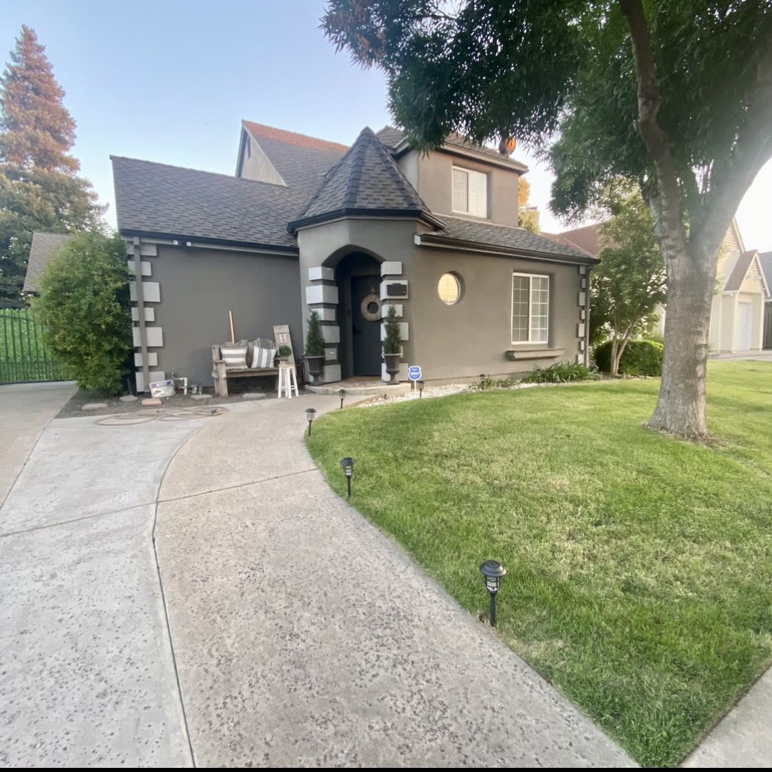 1124 Gorham Avenue – photo 2