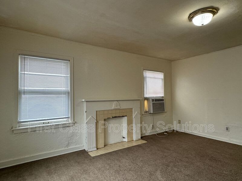1904 Ne 25Th St – photo 5