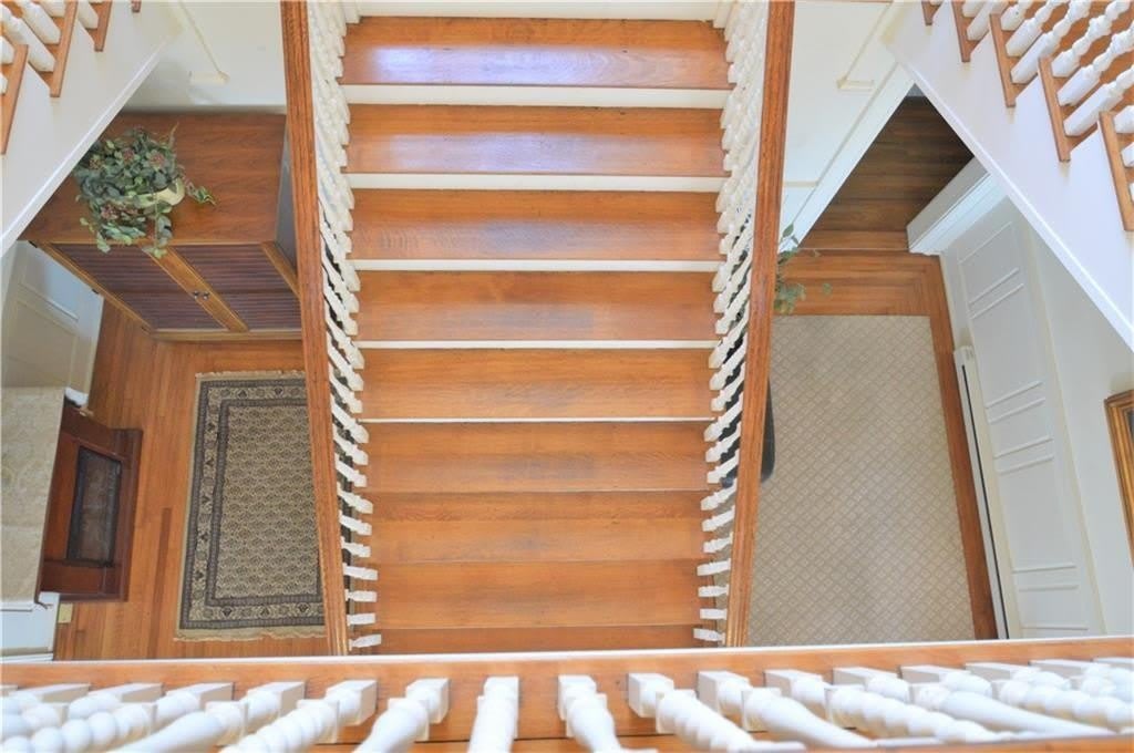 398 Wolcott Avenue – photo 5
