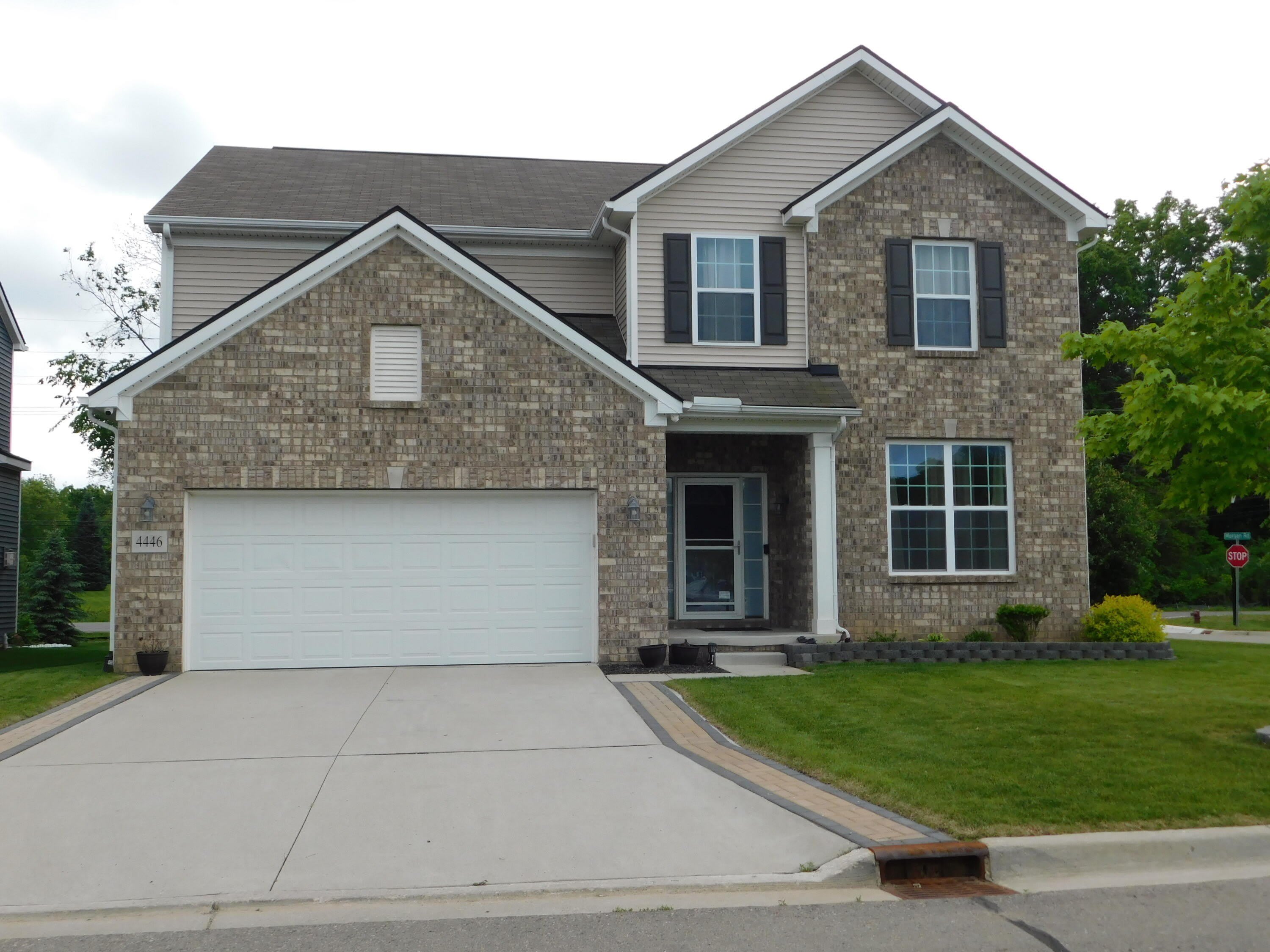 4446 Christina Drive – photo 1