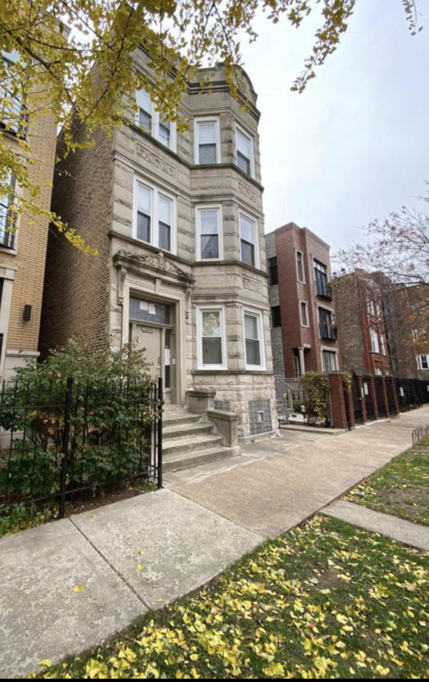 2641 W Haddon – photo 1