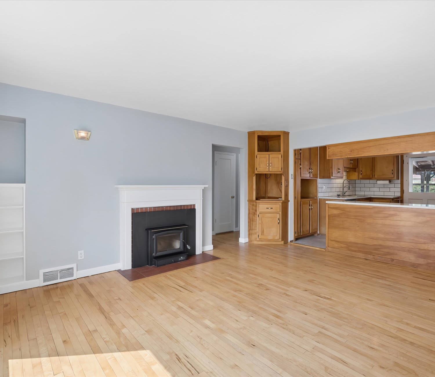3512 S Division St – photo 3