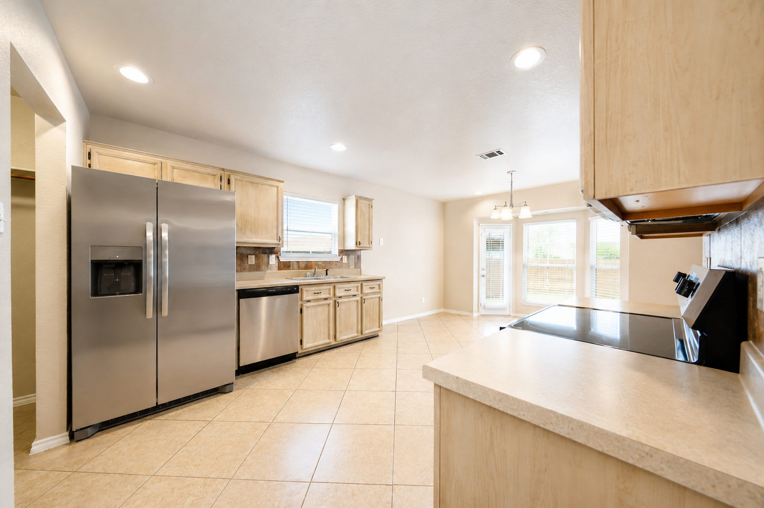 4400 Wade Dr – photo 4