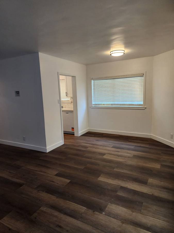 1540 Orange Grove Avenue – photo 2
