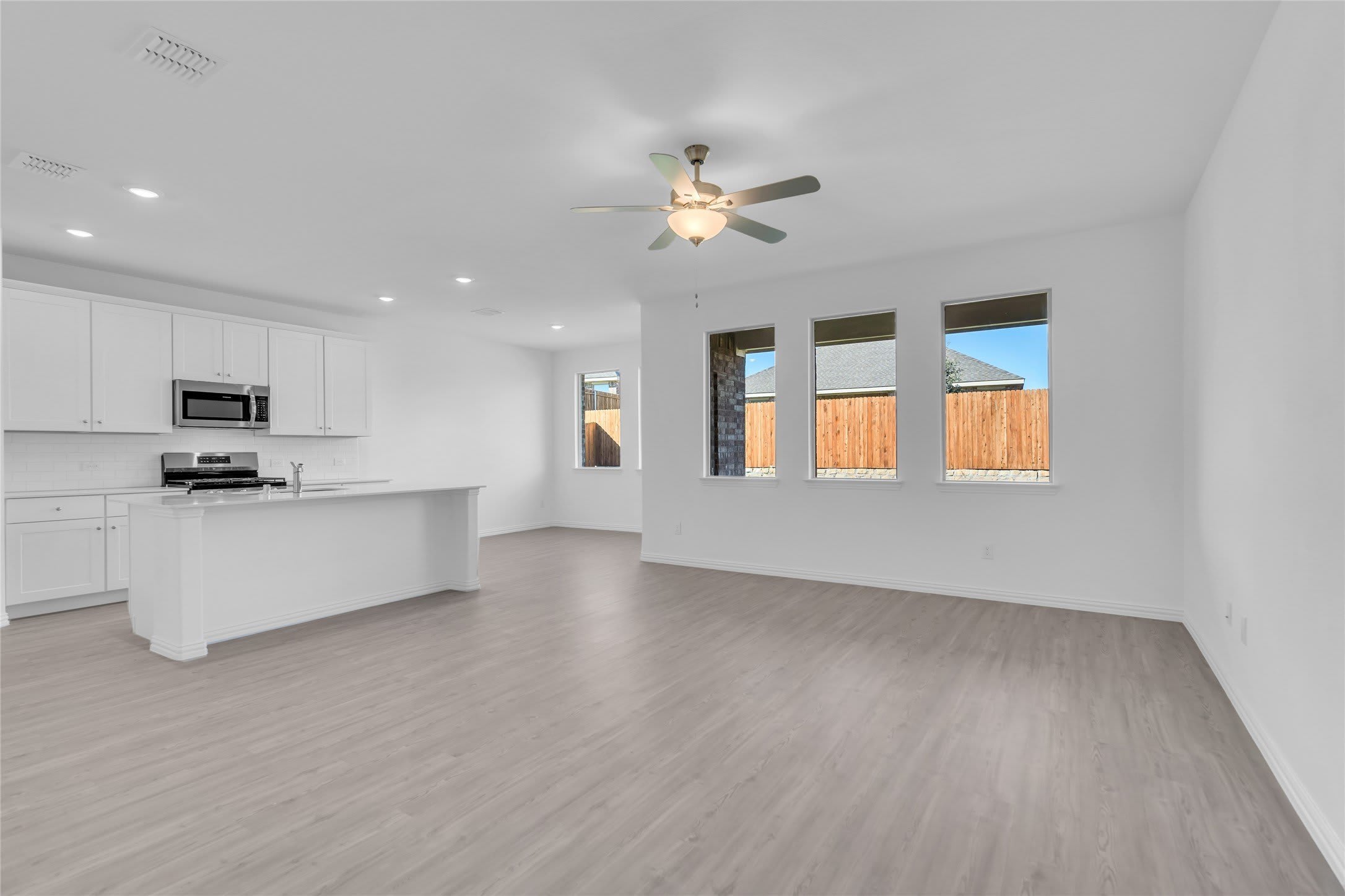1309 LAZY GROVE Drive – photo 5