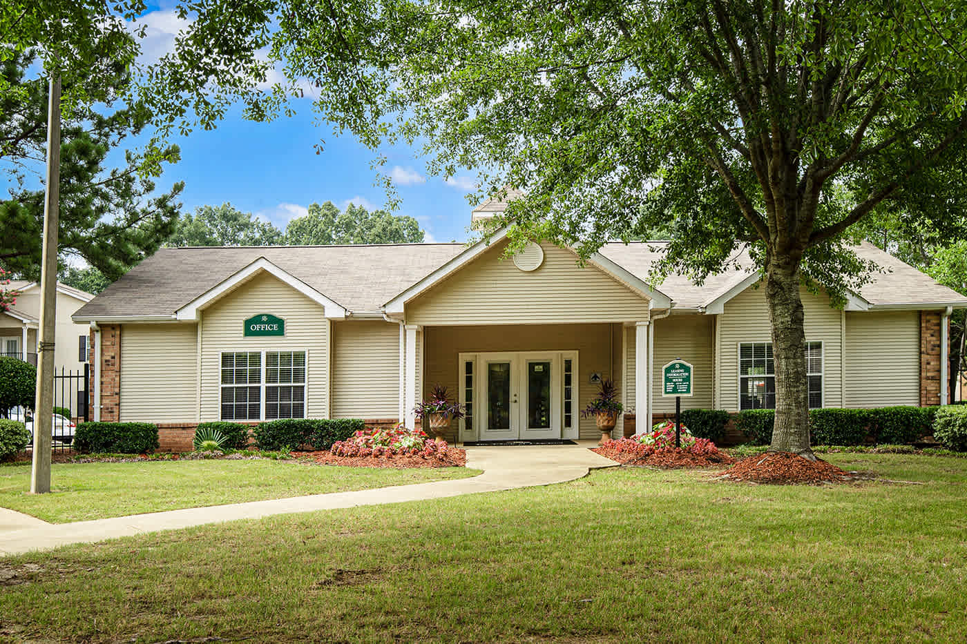 The Pointe At Highland – photo 2