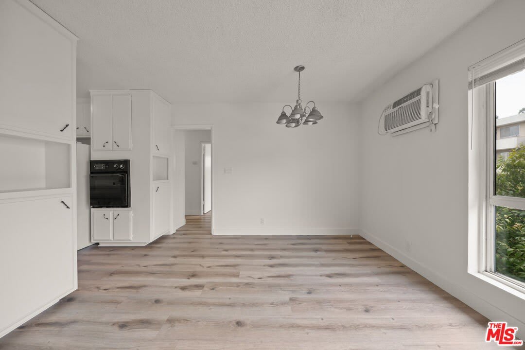 10653 Holman Ave – photo 4