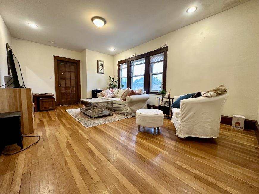 112 Colborne Rd. – photo 1