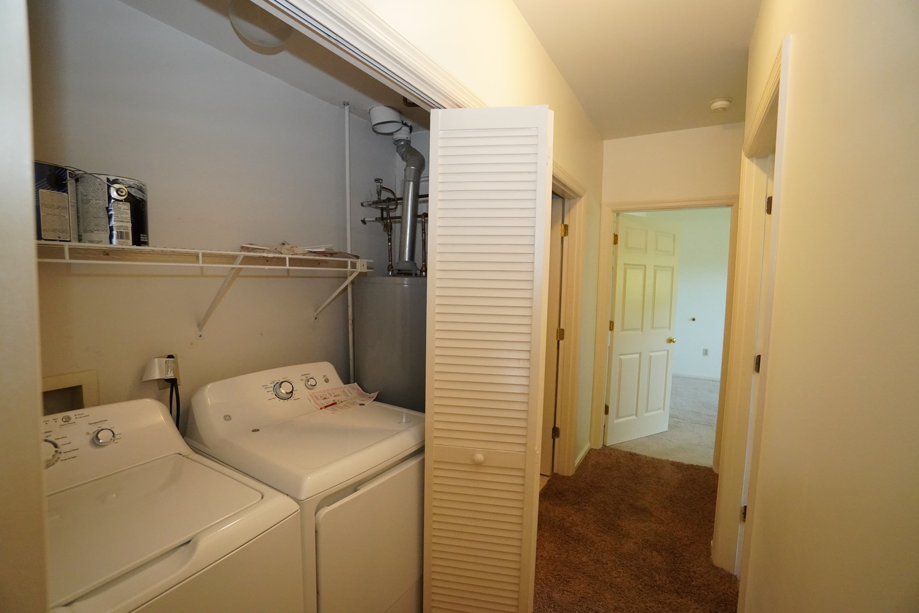 2445 Old Greentree Road 1 – photo 5