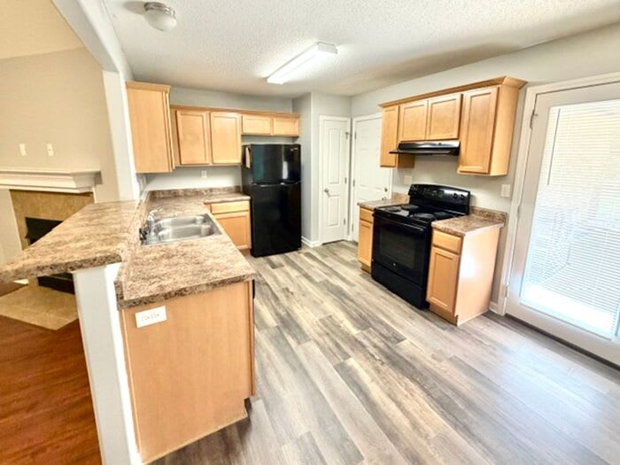 1039 Crayton Ridge Drive – photo 3
