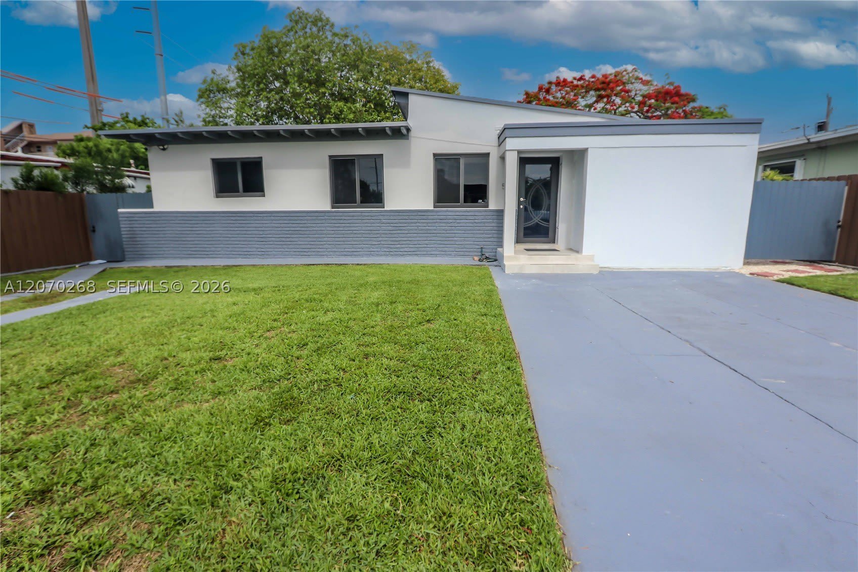 50 NW 68th Ct – photo 1
