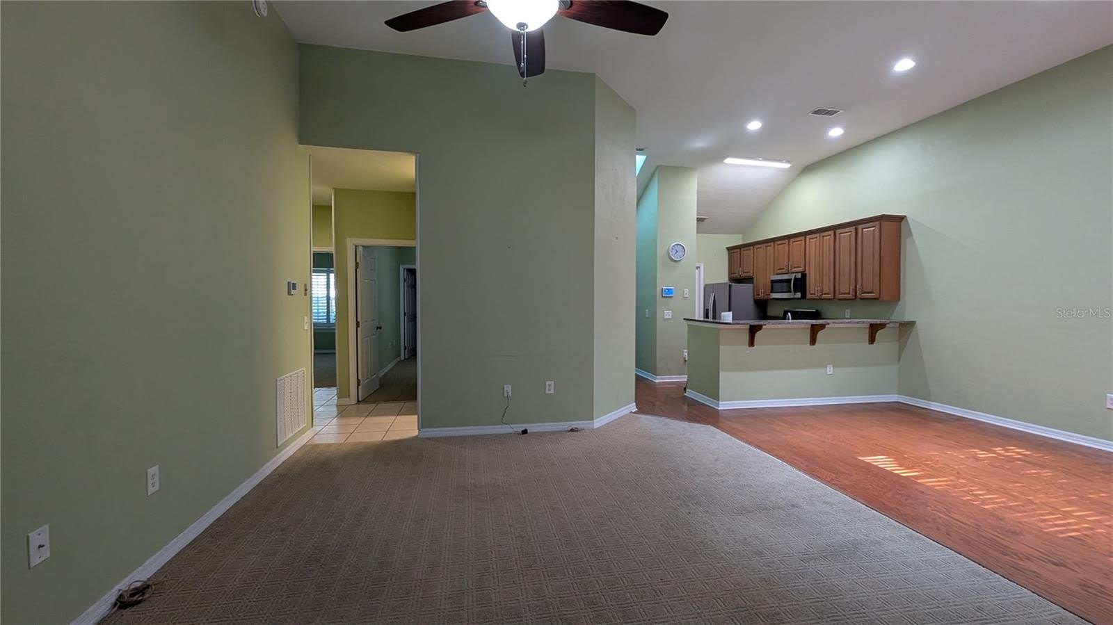 13200 W NEWBERRY Road – photo 2