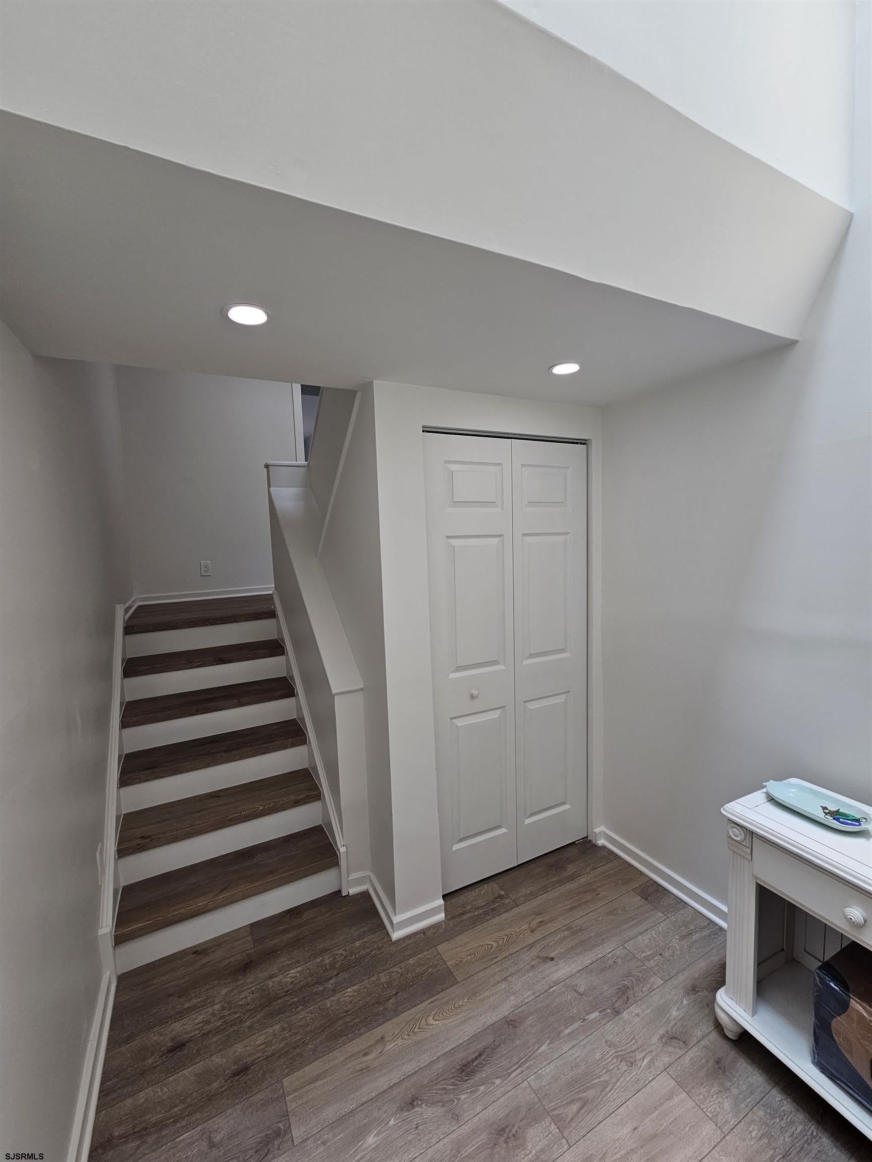 11 S Adams – photo 2
