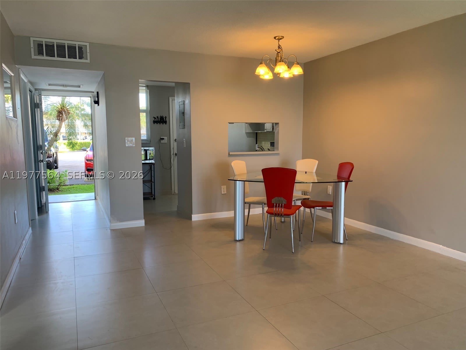 3010 Marcos Dr – photo 5