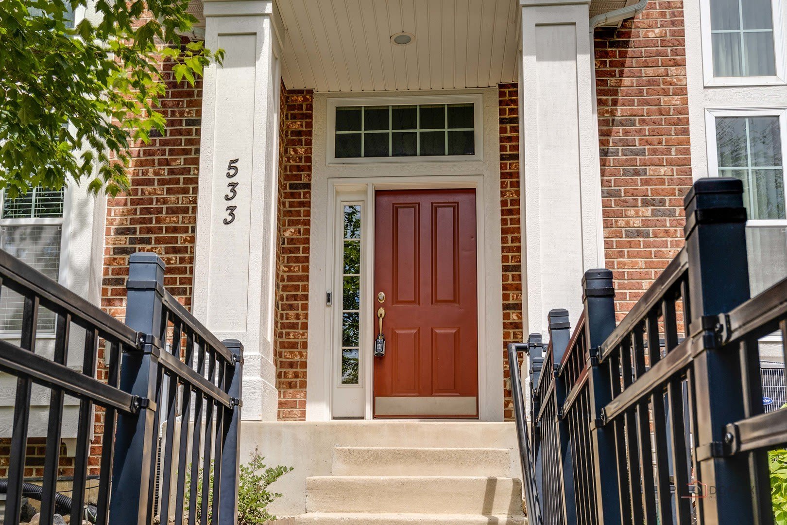 533 Plaza Place – photo 5