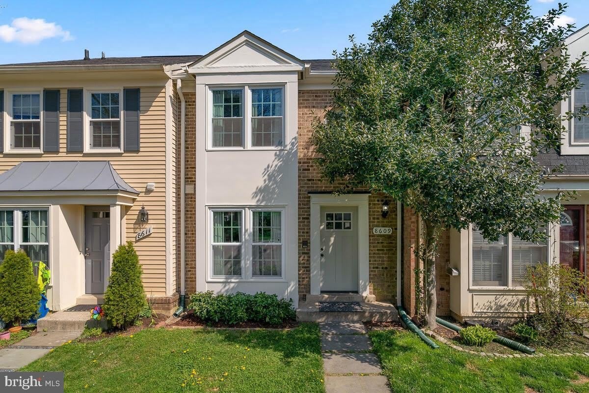 8609 HAWK RUN Terrace – photo 1