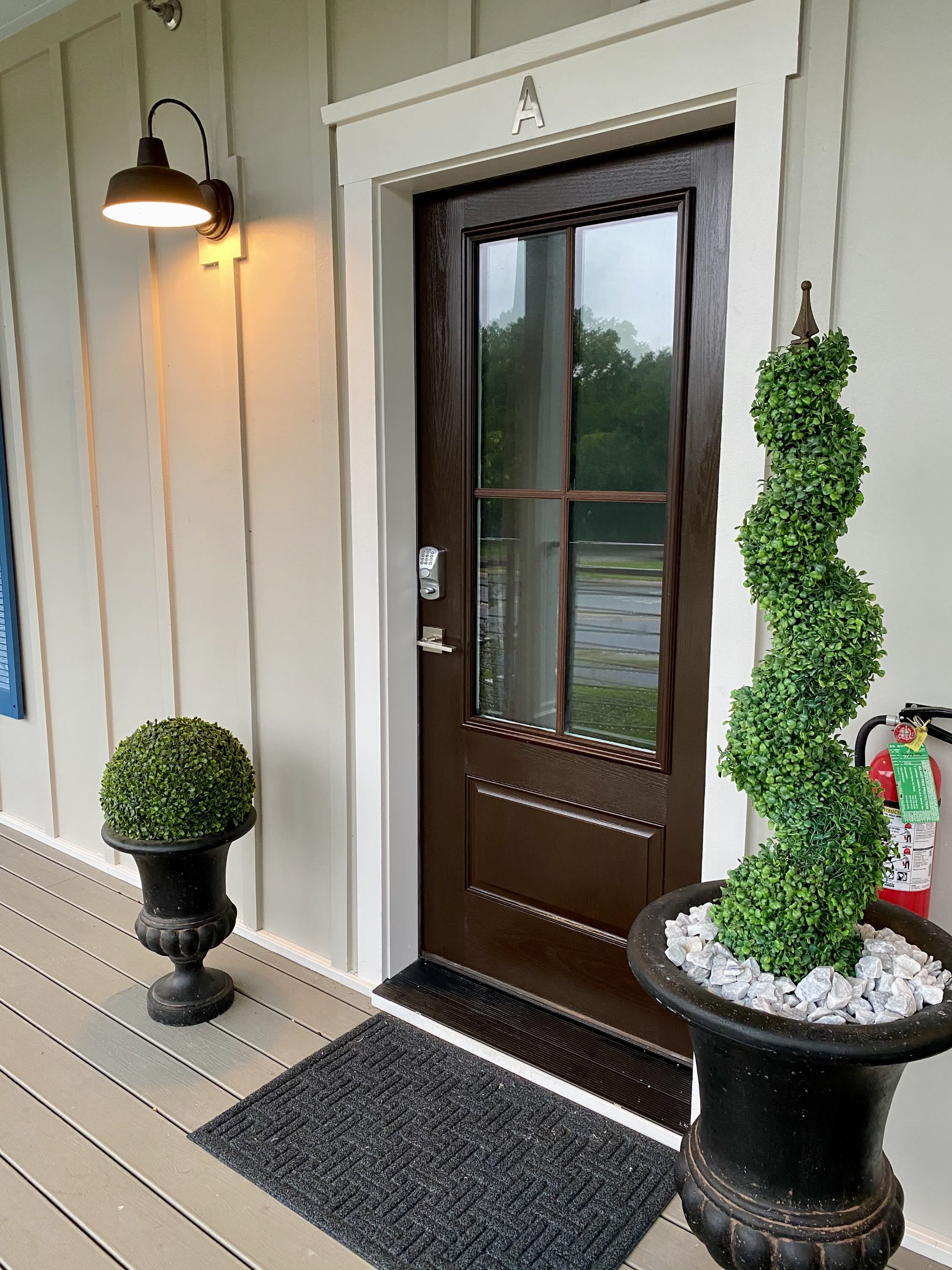3 Burkes Beach Road – photo 2