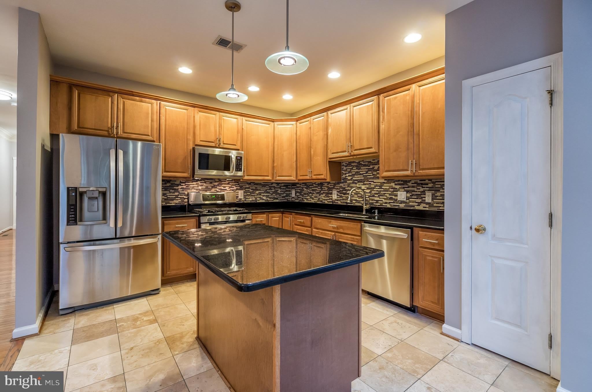 43619 DUNHILL CUP Square – photo 2