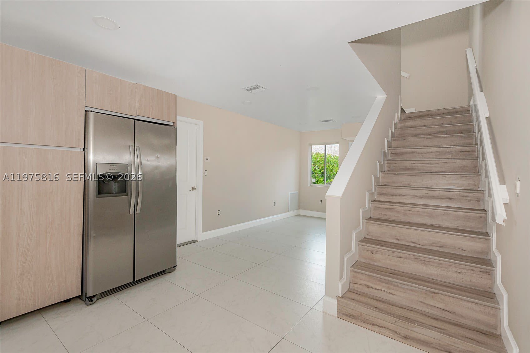 815 NW 3rd Ave – photo 2