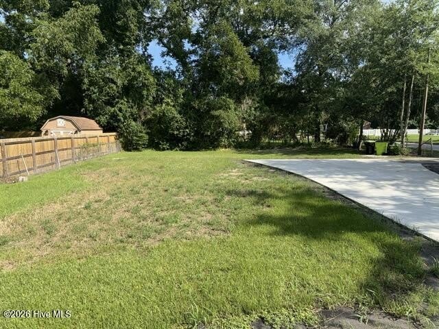 1402 Hazel Avenue – photo 4