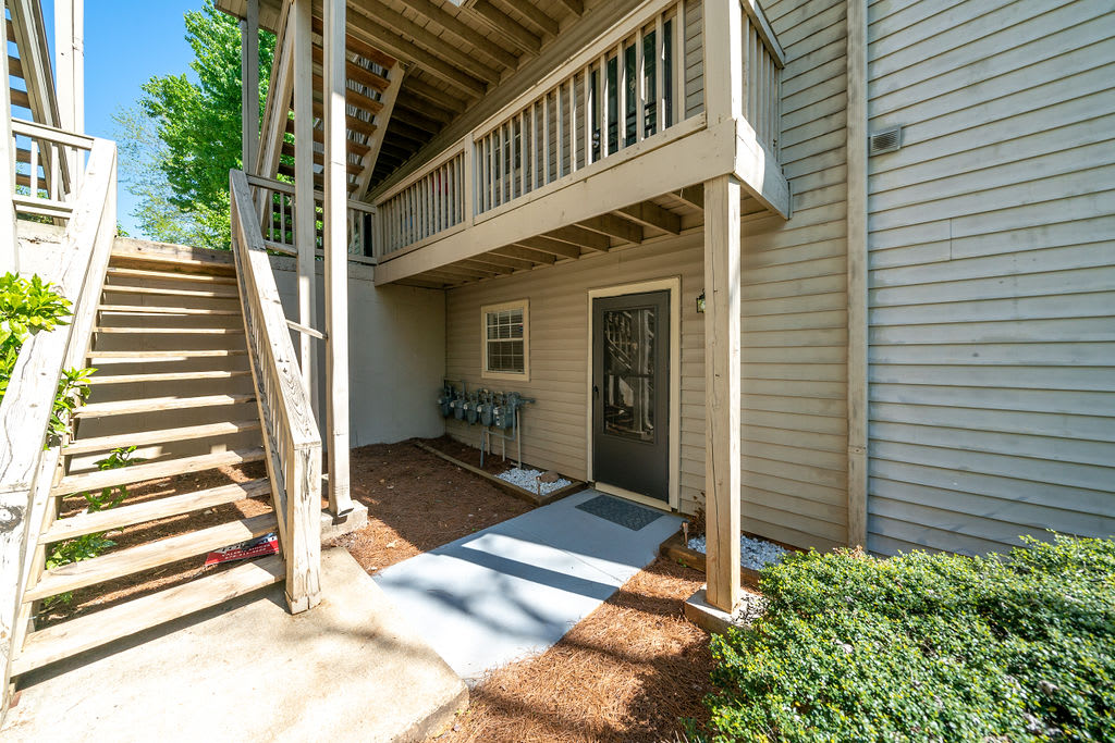 1318 Brockett Place – photo 3