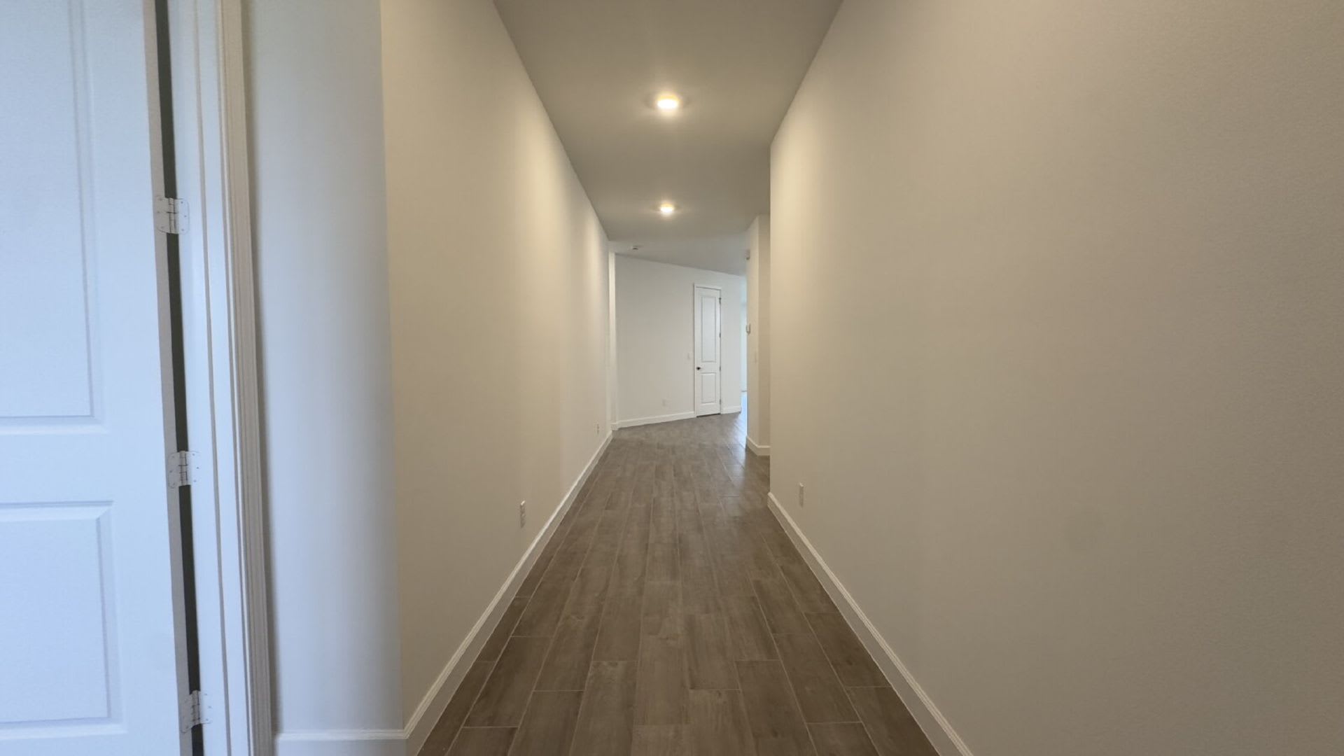 Discover Endless Possibilities of Open Space at 1473 Wandering Willow Way! – photo 3