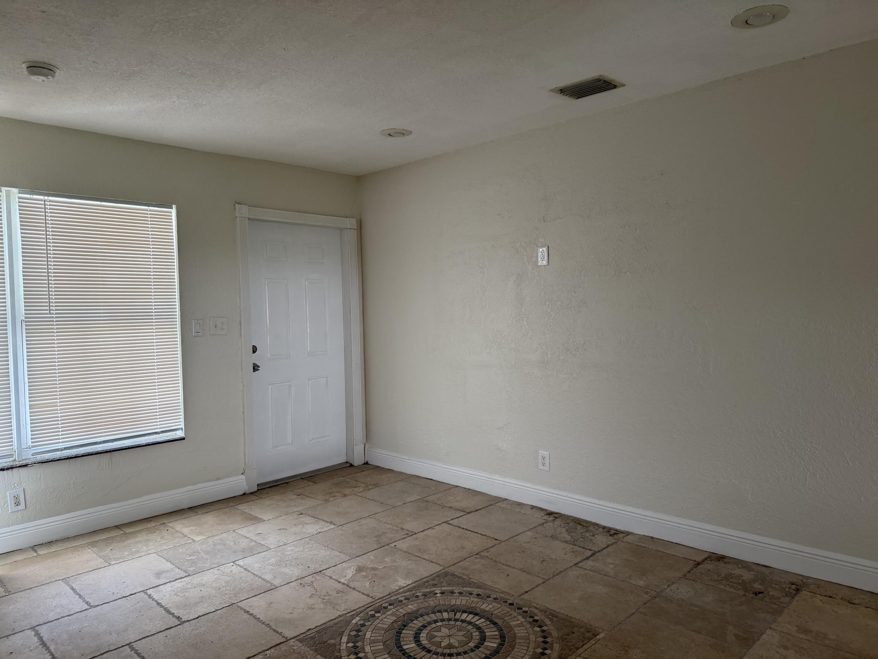 1751 NW 34TH Avenue – photo 5