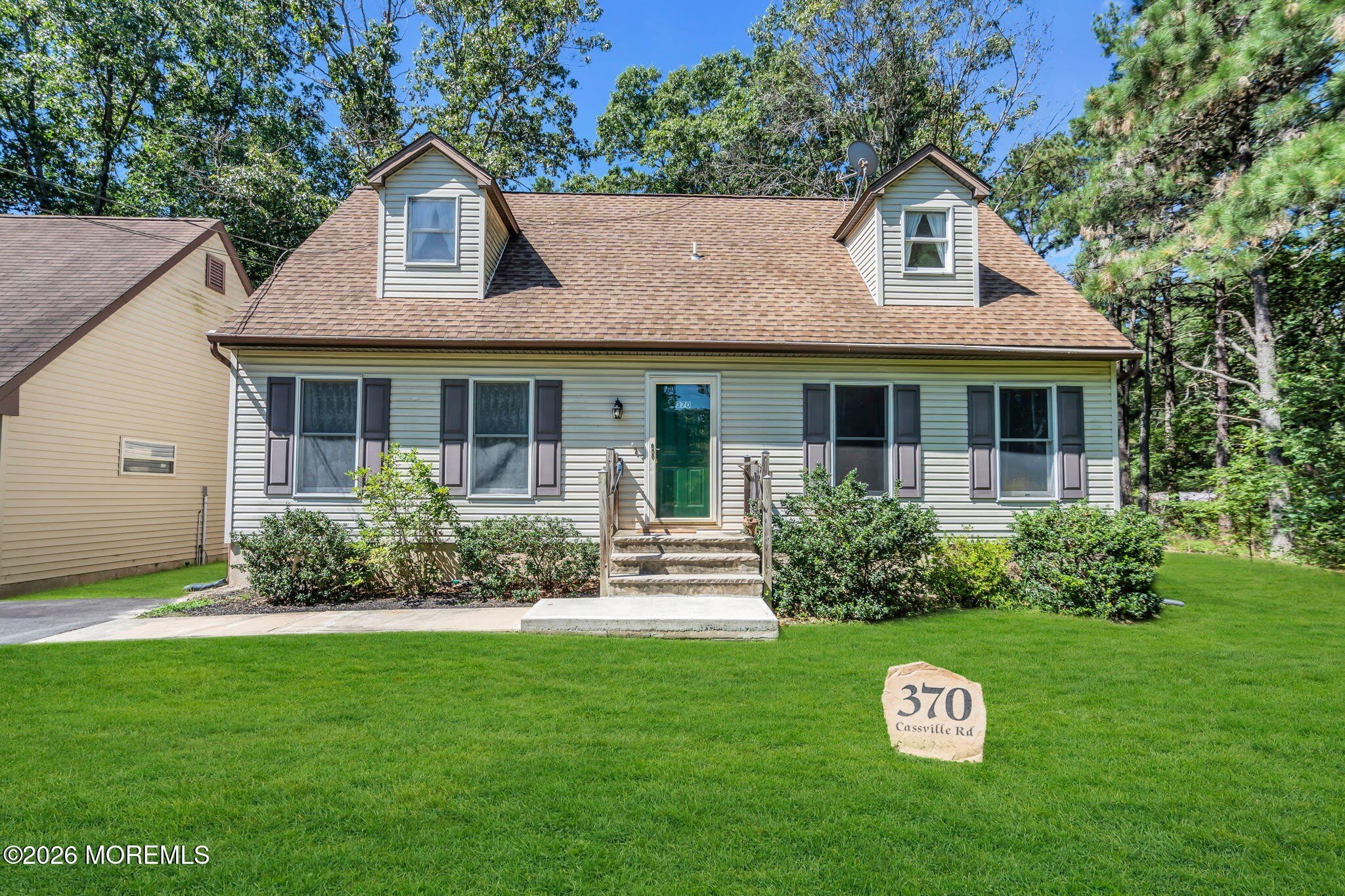 370 Cassville Road – photo 2