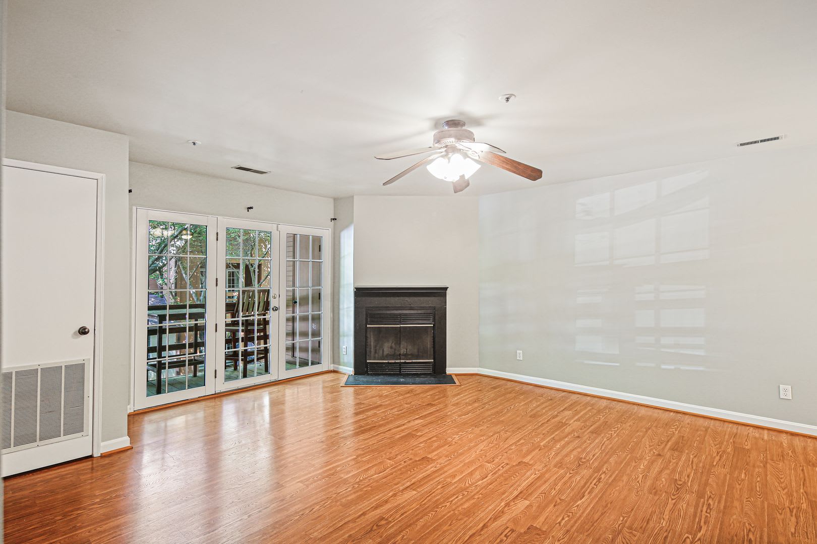 Heatherfield Condo Association – photo 4