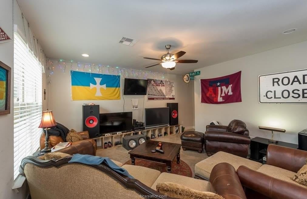 4308 Oaklawn Street – photo 4