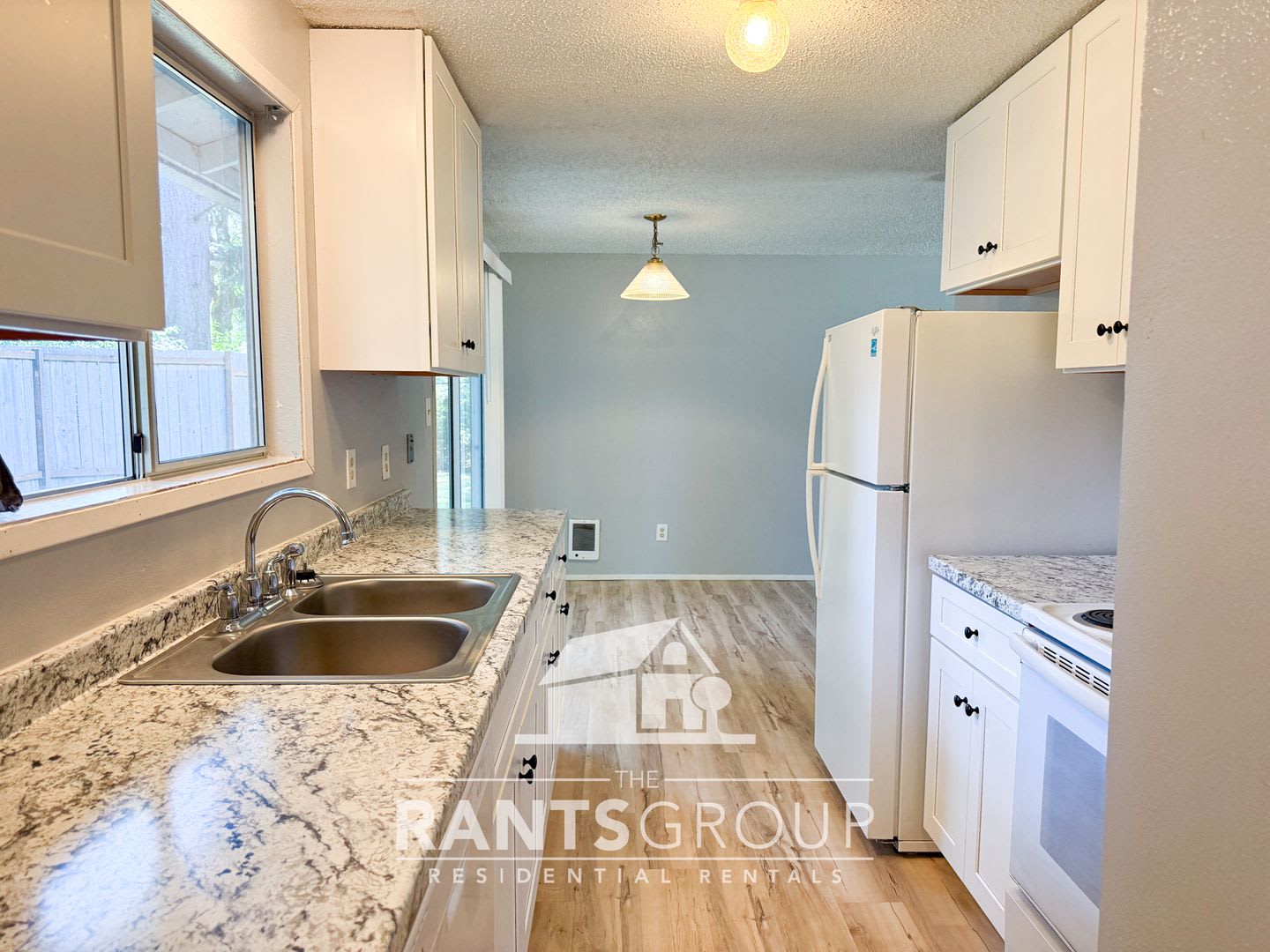 351R – photo 2