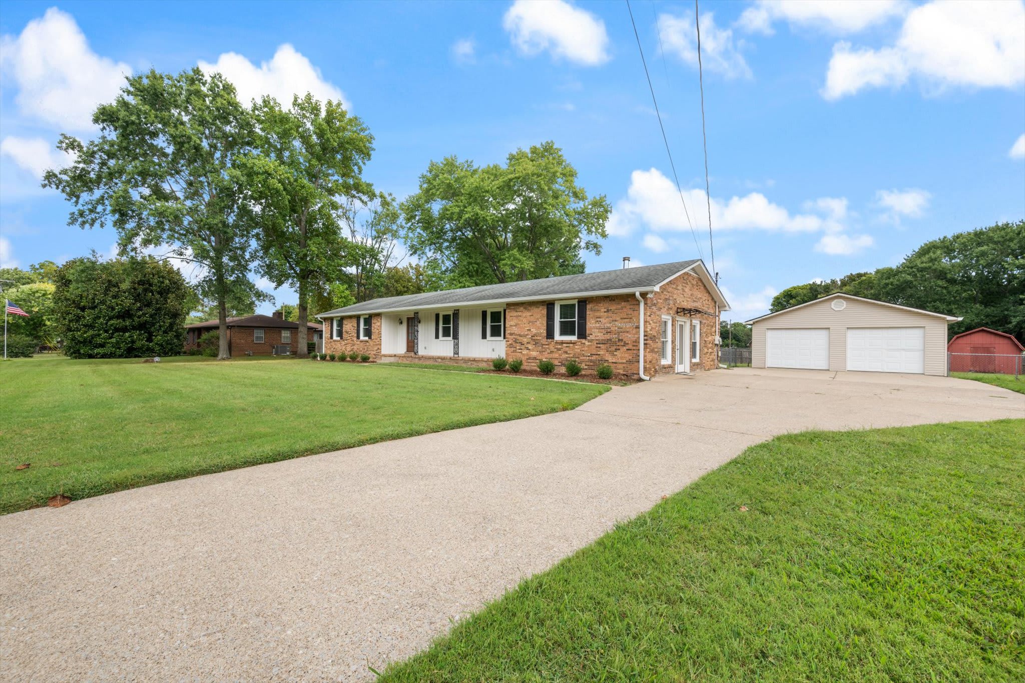 100 Oxford Drive – photo 4