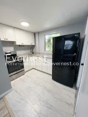 669 Avenue B Northwest – photo 3