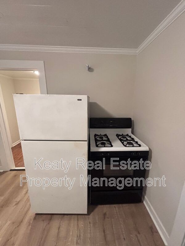 408 1/2 Harding Street – photo 4